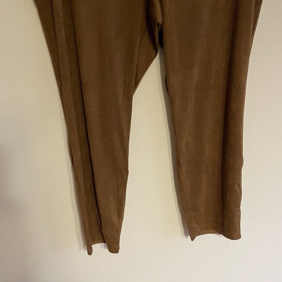 GRAVER Susan Graver Wmn 1XP Caramel Brown Faux Suede Pull-On Ankle Leggings NWOT - Picture 3 of 11